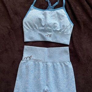 Blue Women's sports bra and leggings set